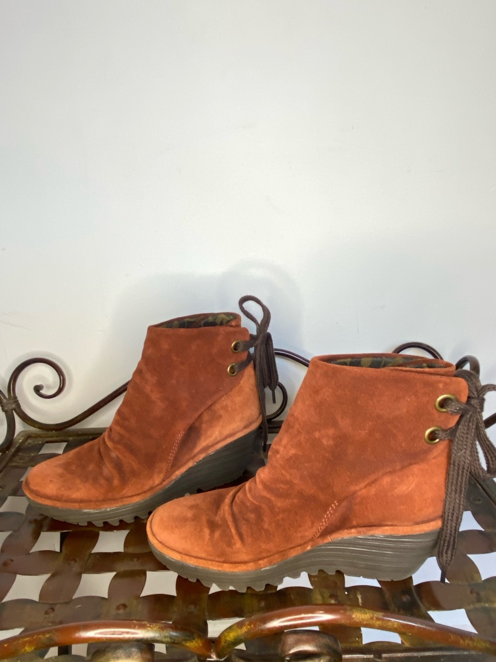 Fly London Yama ruched suede lace up ankle boots in rust - Picture 6 of 11
